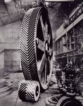 《瘋狂汽車(chē)人》上線 汽車(chē)品牌營(yíng)銷(xiāo)與技術(shù)革新雙輪驅(qū)動(dòng)